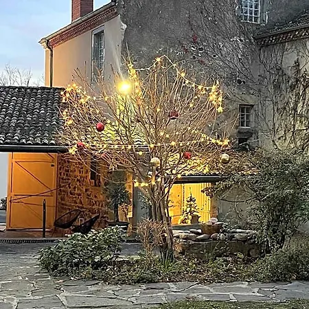 La Cour Carree Hotel