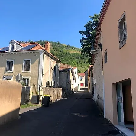 La Cour Carree